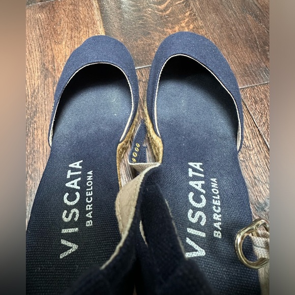 Viscata Barcelona Closed Toe Wedges - Picture 6 of 8